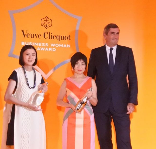 ヴーヴ・クリコの精神継ぐ「ビジネスウーマン アワード」に現代美術のキュレーター長谷川祐子さん metropolitana.tokyo