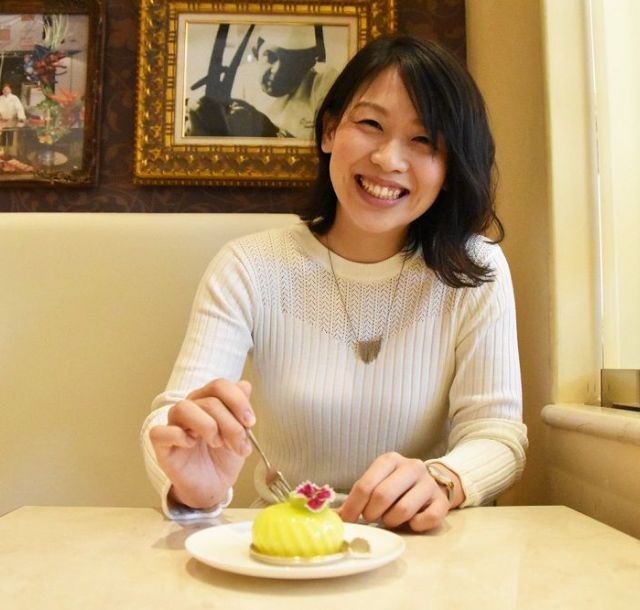 《粋な日本橋の意気なガイド》⑥懐かしい雰囲気のお店で味わう、創意あふれるフランス菓子　「オクシタニアル東京本店」
