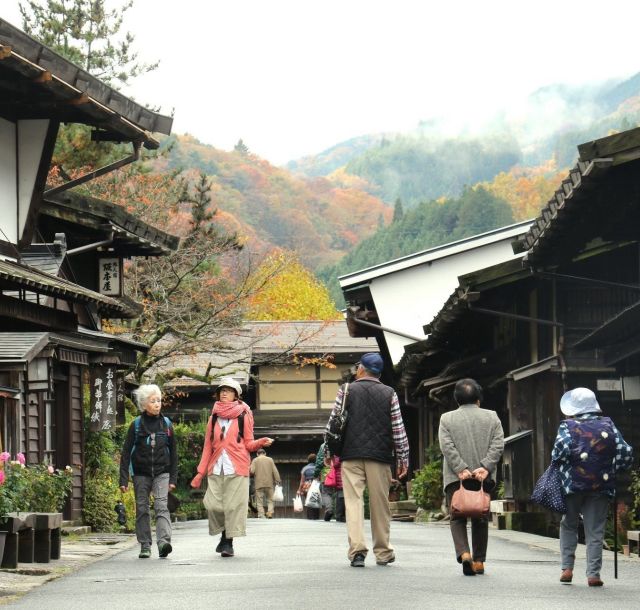 《長野》木曽路・妻籠宿の街並み散策で江戸時代にタイムスリップ 　「山の信州」旅③
