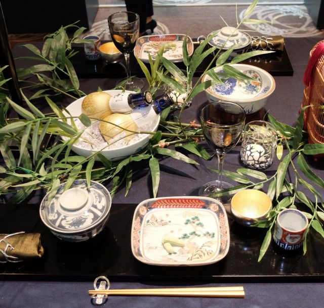 《新宿》季節感の出せる有田・伊万里焼を、日常生活に取り入れてみませんか