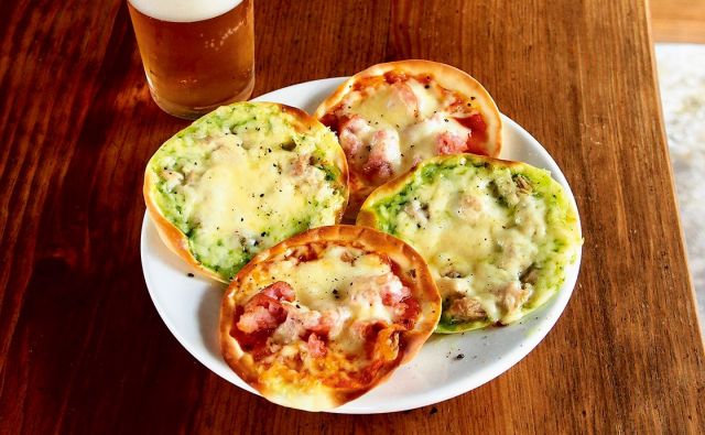 餃子の皮でおつまみピザ《めしうまナイト》