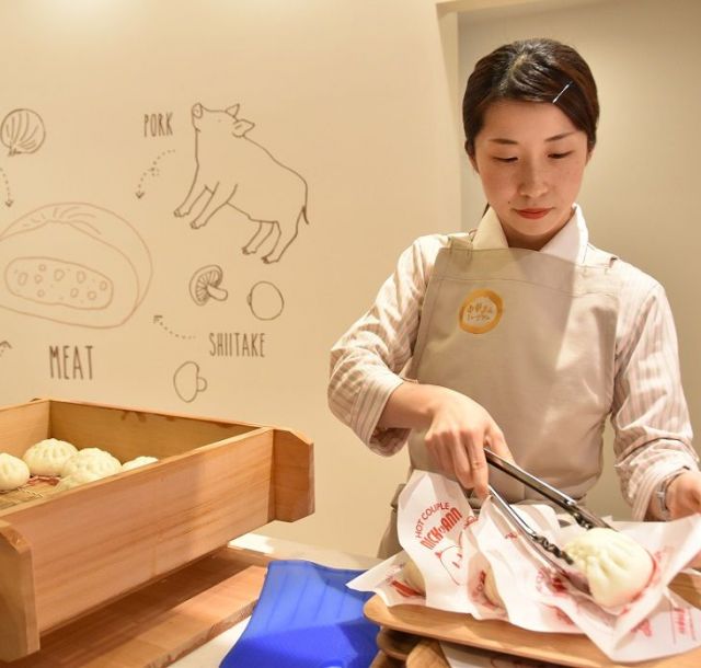 日本初の「中華まんミュージアム」がオープン　中村屋　最新鋭の工場を見学し、蒸したてを試食！