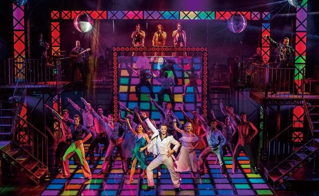 みんなで熱く！サタデー・ ナイト・ フィーバー